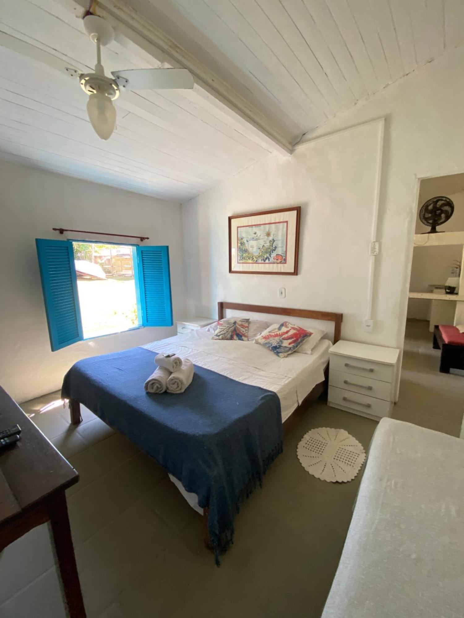 Peixe Crew Manguinhos Bed & Breakfast Armacao dos Buzios Exterior photo