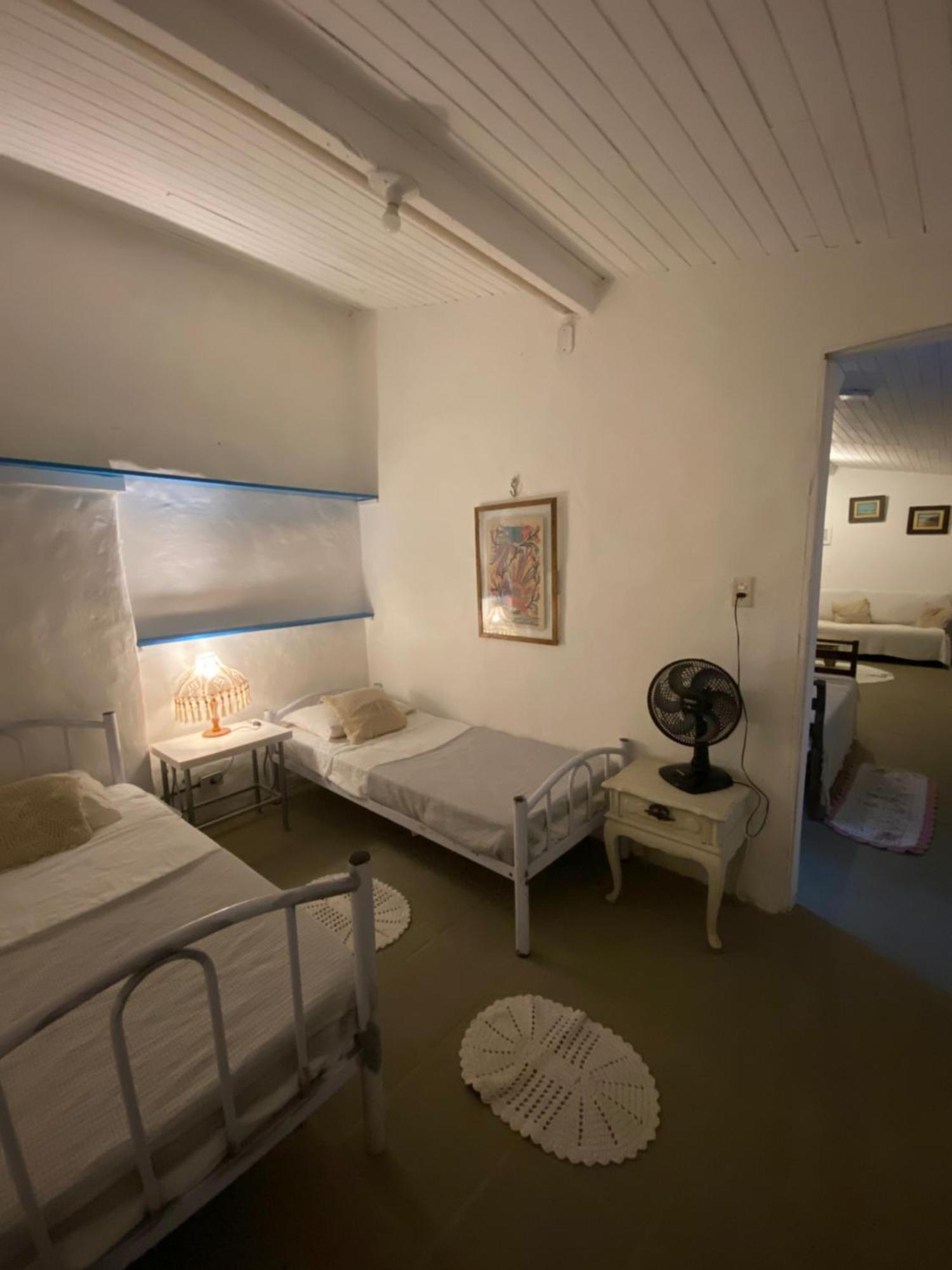 Peixe Crew Manguinhos Bed & Breakfast Armacao dos Buzios Exterior photo